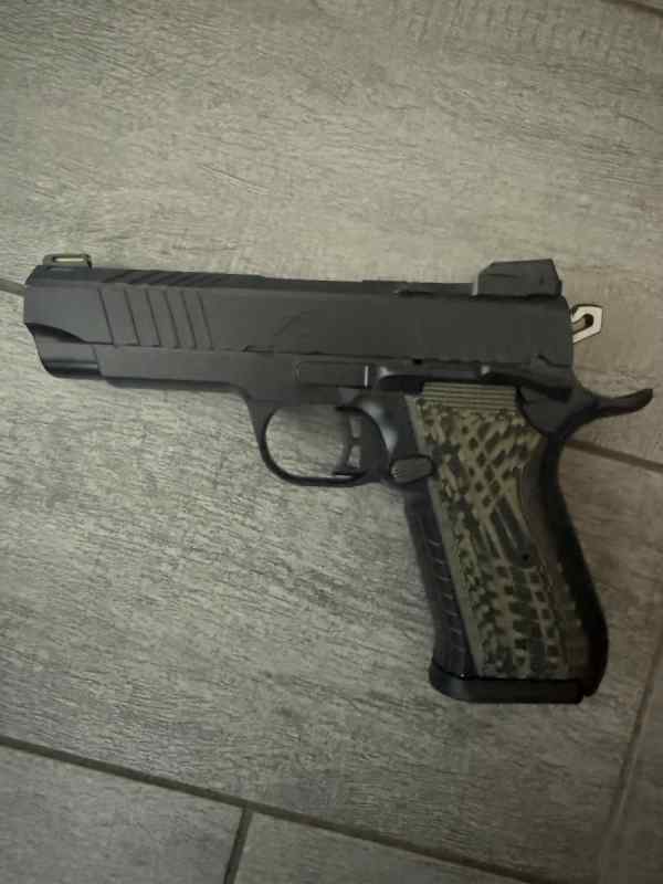 2 Kimbers KDS9/Micro 9