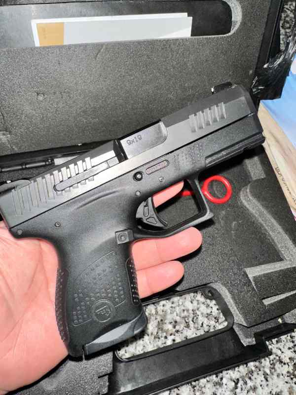Cz P10C 