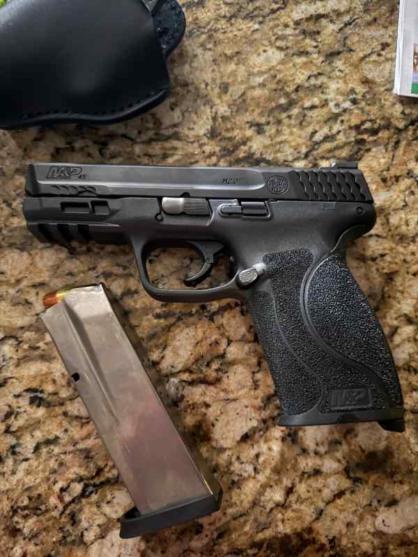 Smith &amp; Wesson M&amp;P 2.0 .45ACP 