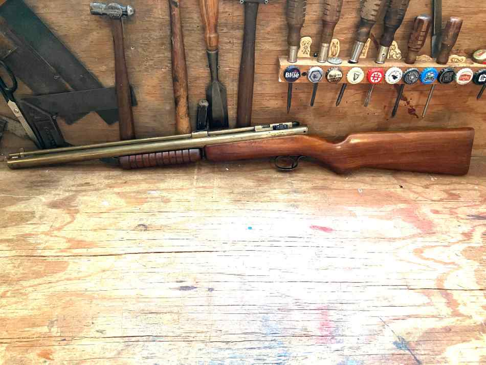 Benjamin Franklin 22 Vintage Pump Air Gun